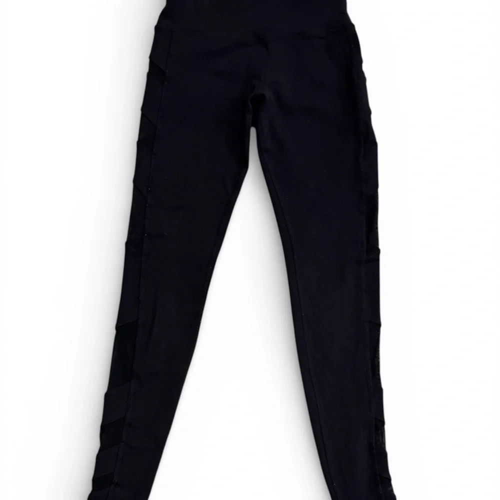 Alo Yoga Airlift High Waist Black Leggings with Mesh Side Panels - Small, 26”